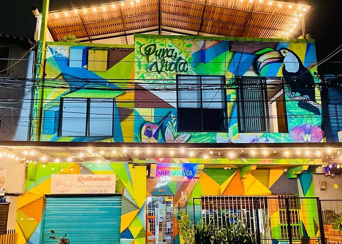 Pura Vida La 70Hostal