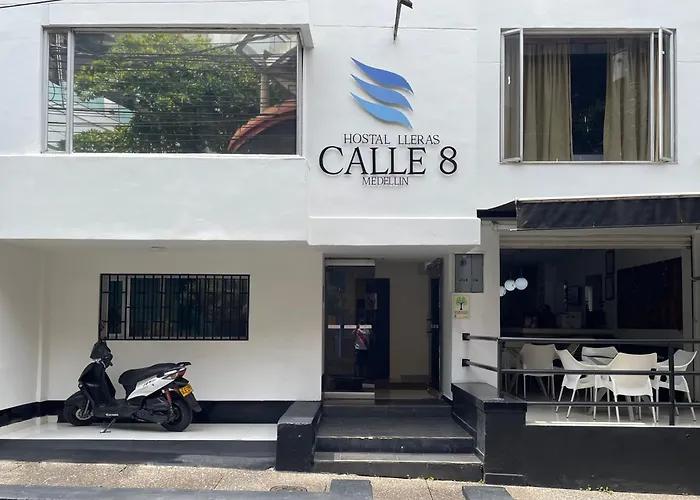 Hostal Lleras Calle 8 Medellín