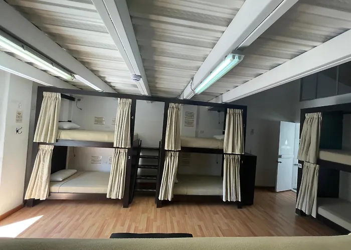 Hostal Lleras Calle 8 Medellín